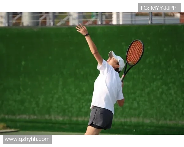 吴秀英亲授网球技巧与心得分享助你提升球技的秘密宝典 吴秀英亲授网球技巧与心得分享助你提升球技的秘密宝典